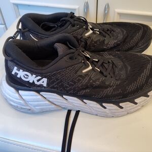 Hoka Black and White Running Shoes 10